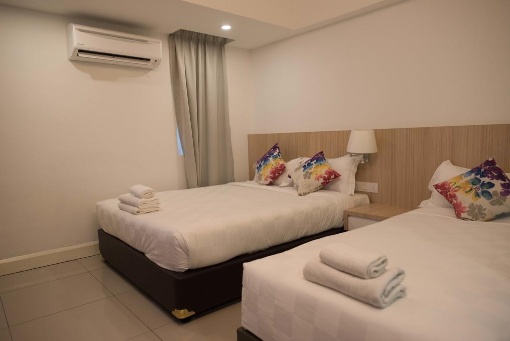 Mornington Hotel Waterfront Лумут Экстерьер фото